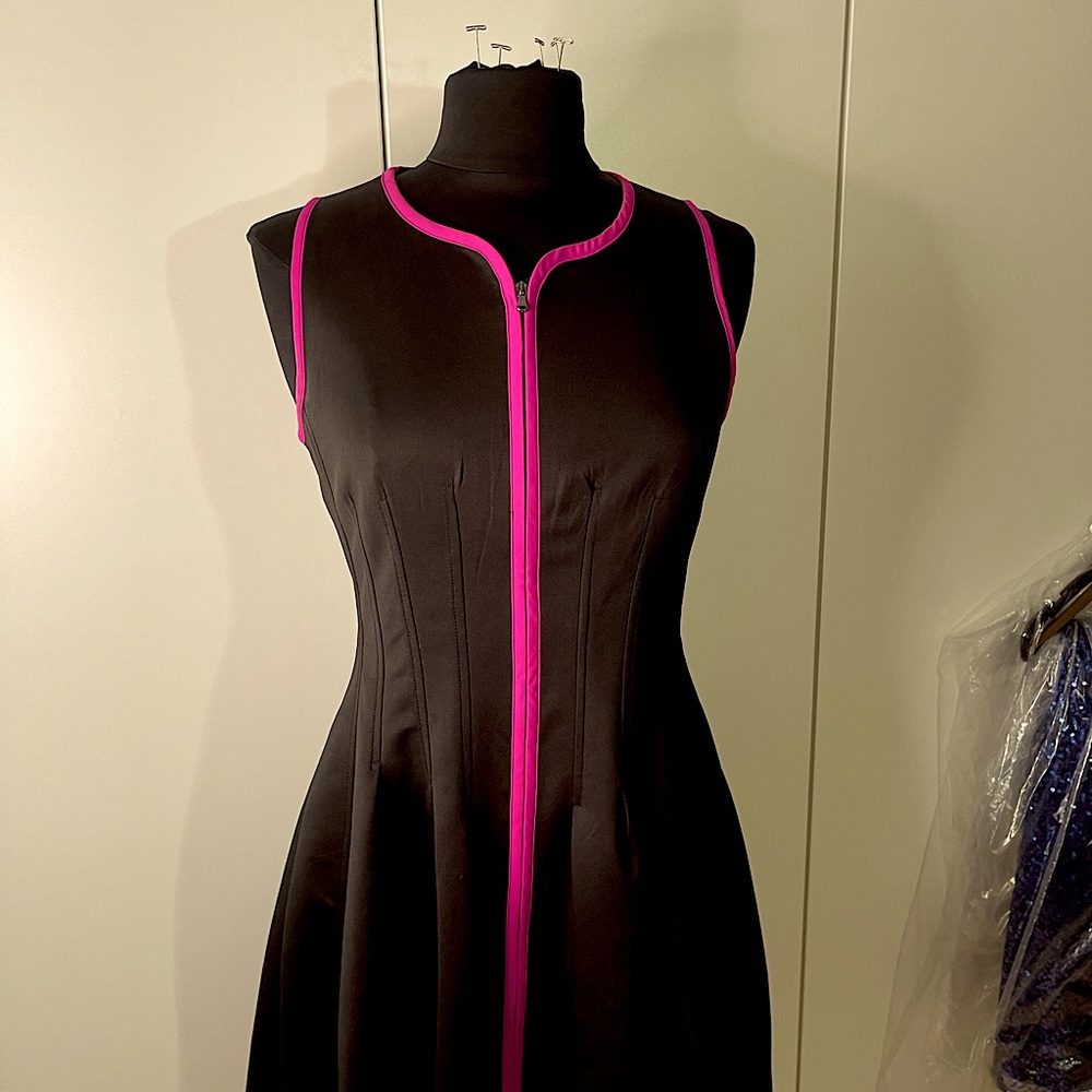 Betsey Johnson Vintage Party Dress black with Barbie pink trim zipper front sz 6